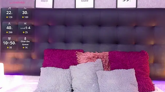 Snapshot of MarianaGiiiL chatting on 24, 9, 2025 MarianaGiiiL online show from 24, 9, 2025