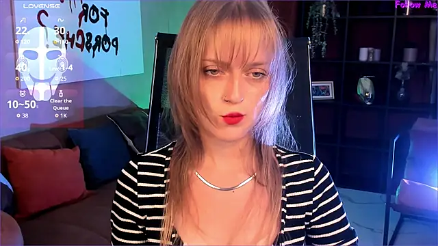 KiraMontoya online show from 10, 9, 2025