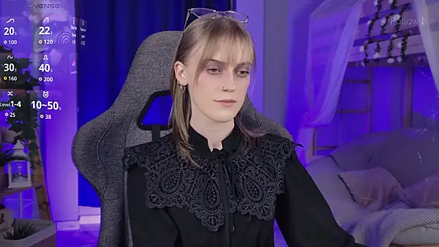 KiraMontoya online show from 7, 3, 2026