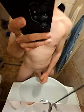 Snapshot of Good_boy000 chatting on 10, 5, 2026 Good boy000 online show from 10, 5, 2026