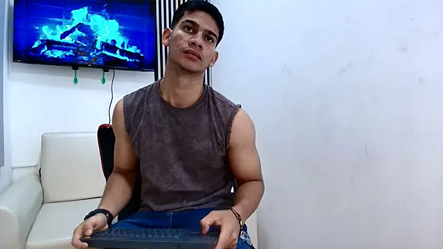 Snapshot of ANDRES_STUD chatting on 2, 3, 2026 ANDRES STUD online show from 2, 3, 2026