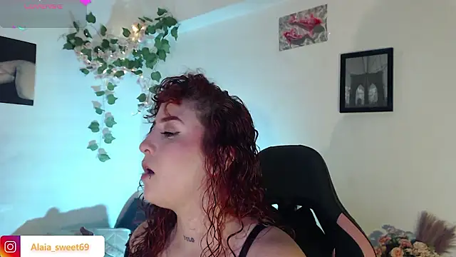 Snapshot of alaia_sweetxxx chatting on 19, 2, 2026 alaia sweetxxx online show from 19, 2, 2026
