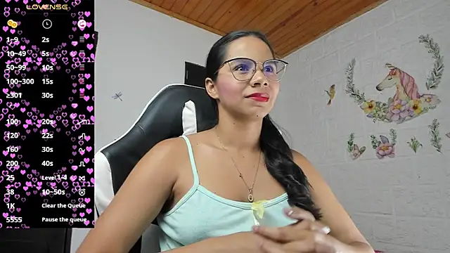 Snapshot of alisson_hoffman05 chatting on 16, 5, 2026 alisson hoffman05 online show from 16, 5, 2026