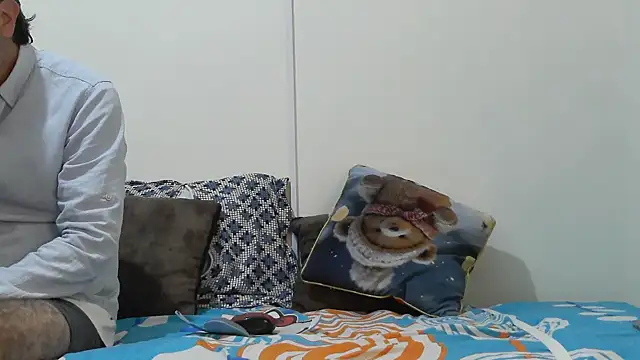 jeans and emma online show from 11, 3, 2026