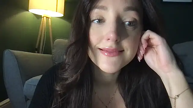 Snapshot of laceyjames24 chatting on 26, 11, 2025 laceyjames24 online show from 26, 11, 2025