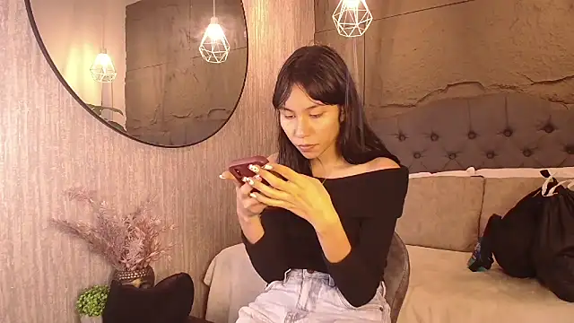 Snapshot of Miaa_Lee7 chatting on 2, 2, 2026 Miaa Lee7 online show from 2, 2, 2026