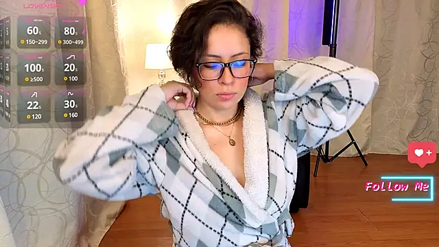 sophia dumont online show from 23, 2, 2025