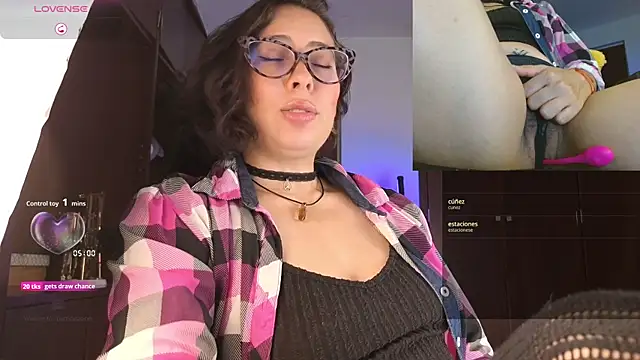 sophia dumont online show from 30, 11, 2025