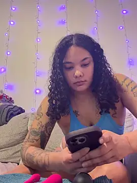 tastylolaaa online show from 9, 3, 2026