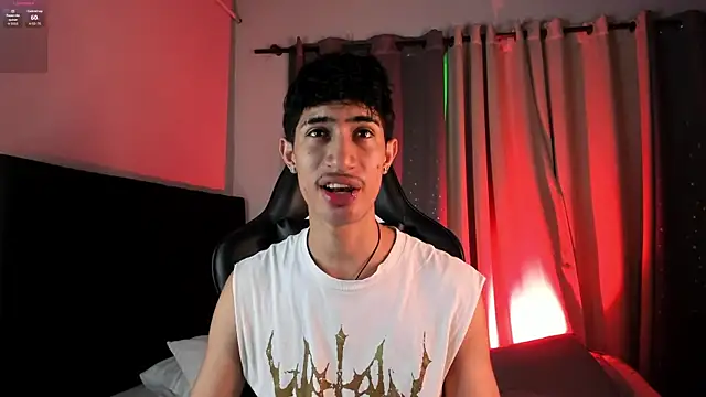 Snapshot of NovaaWheler chatting on 26, 9, 2025 NovaaWheler online show from 26, 9, 2025