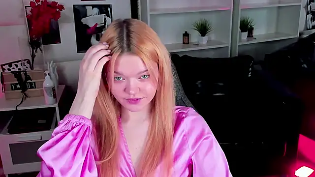 AdeleCartier online show from 1, 3, 2025