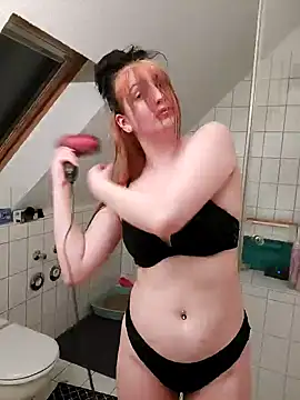 Gamergirl-Linela online show from 14, 2, 2025