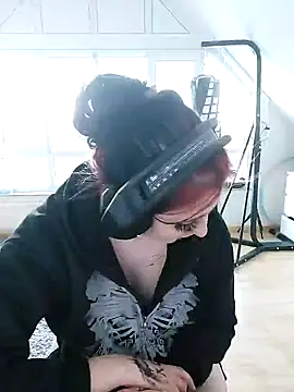 Gamergirl-Linela online show from 18, 3, 2025