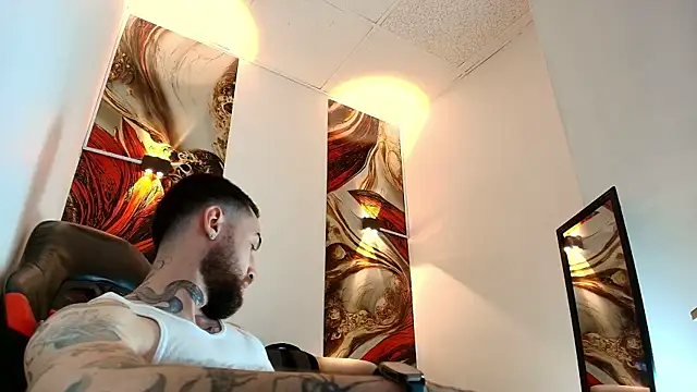 Luke davis01 online show from 7, 4, 2026