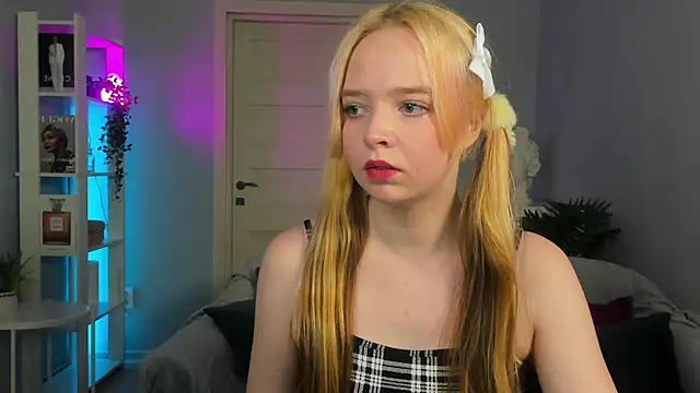 Snapshot of Bellla_Murrr chatting on 10, 2, 2025 Bellla Murrr online show from 10, 2, 2025