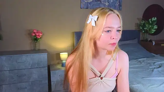 Snapshot of Bellla_Murrr chatting on 13, 3, 2025 Bellla Murrr online show from 13, 3, 2025