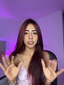 Mirandaa Rogers online show from 19, 4, 2026