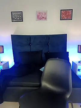  michonne  online show from 11, 3, 2025