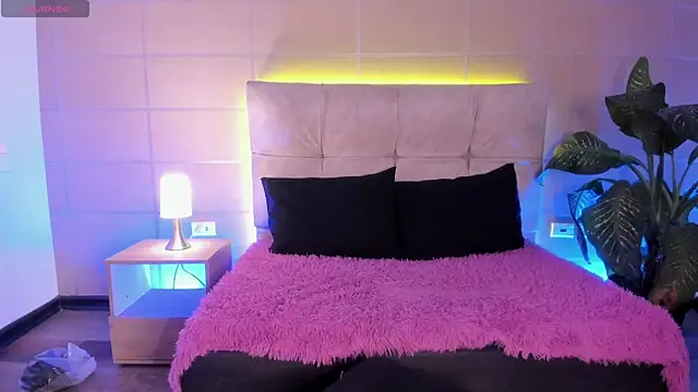  michonne  online show from 5, 11, 2025