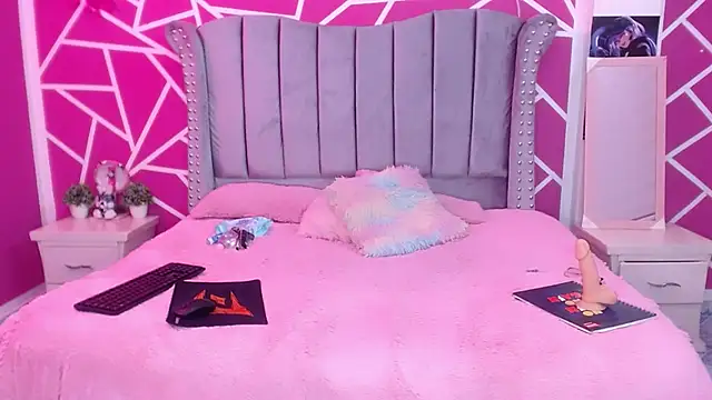 Snapshot of melody_toy chatting on 11, 3, 2025 melody toy online show from 11, 3, 2025