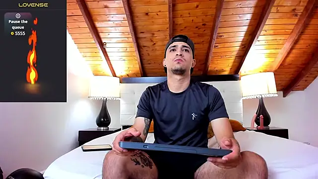 Sebastian Berne online show from 15, 10, 2025