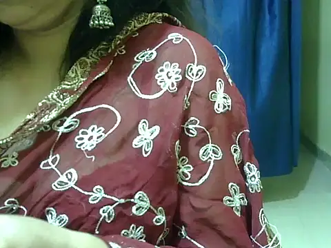 Your cutiepie  online show from 7, 10, 2025