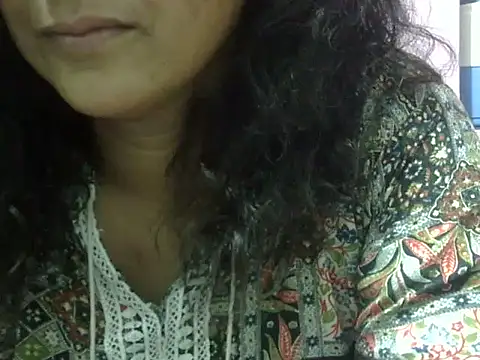 Snapshot of Your_cutiepie_ chatting on 1, 5, 2026 Your cutiepie online show from 1, 5, 2026
