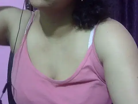 Snapshot of Your_cutiepie_ chatting on 12, 6, 2026 Your cutiepie online show from 12, 6, 2026