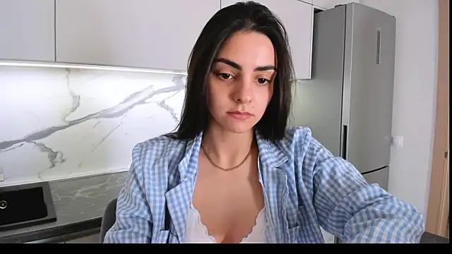 EmiliaZen online show from 11, 2, 2025