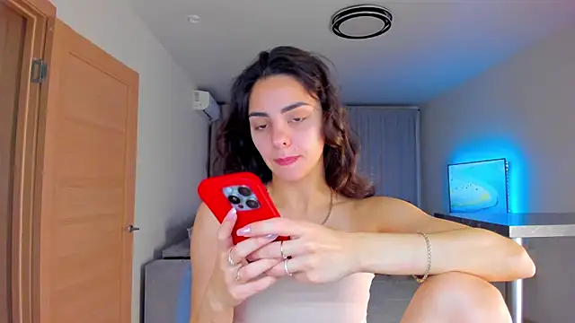 EmiliaZen online show from 16, 11, 2025