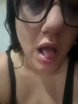 daianaspencer online show from 9, 2, 2026