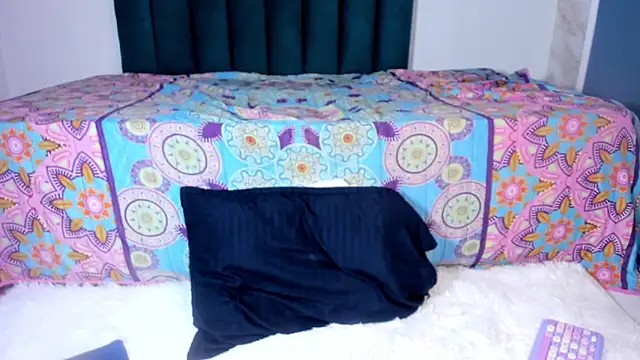 AbbyHill- online show from 8, 3, 2025