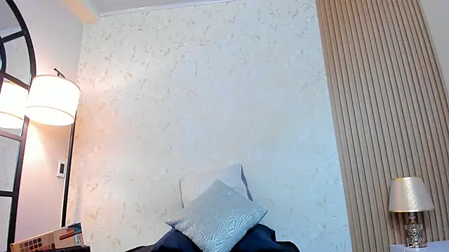 scarlet edwars online show from 17, 1, 2026