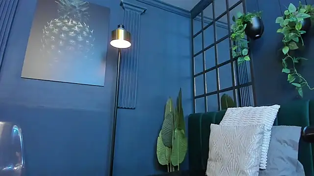 scarlet edwars online show from 27, 2, 2026