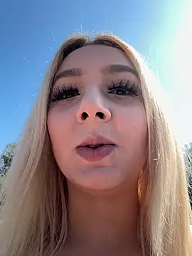 hotamanda01 online show from 26, 2, 2026