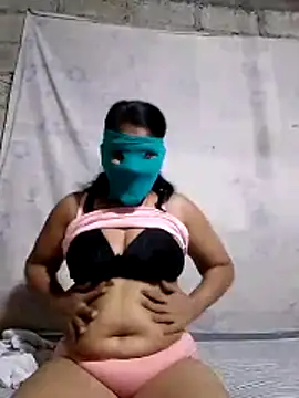 Snapshot of chutiaunty chatting on 24, 2, 2026 chutiaunty online show from 24, 2, 2026