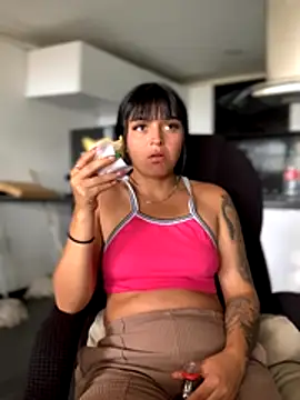 Dulce  Boyd online show from 28, 10, 2025