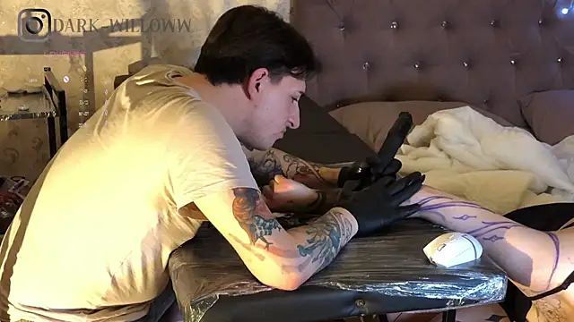 dark-willoww online show from 18, 2, 2025