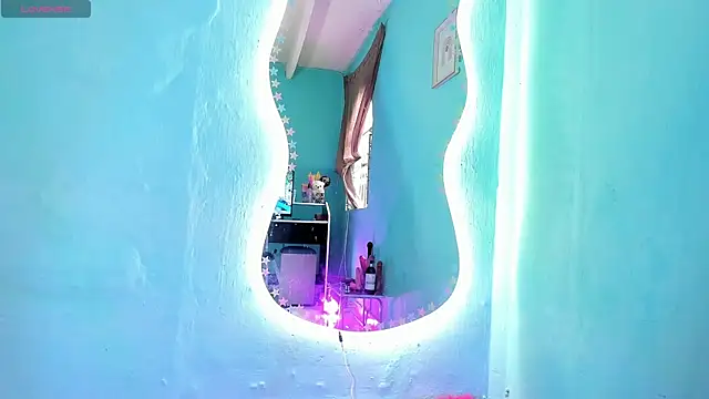 Abbiee 8 online show from 14, 3, 2025