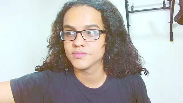 Snapshot of Diane_blossom chatting on 28, 2, 2025 Diane blossom online show from 28, 2, 2025