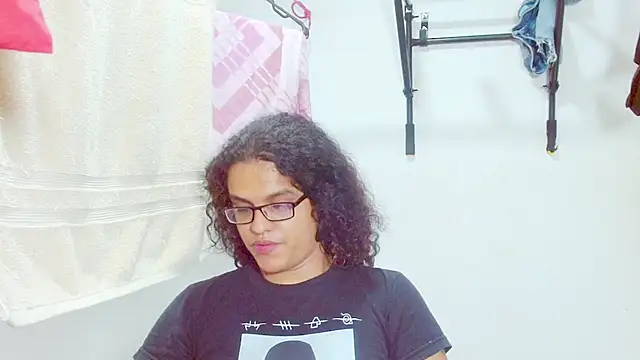 Snapshot of Diane_blossom chatting on 8, 3, 2025 Diane blossom online show from 8, 3, 2025