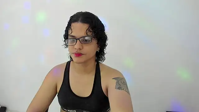 Snapshot of Diane_blossom chatting on 12, 10, 2025 Diane blossom online show from 12, 10, 2025