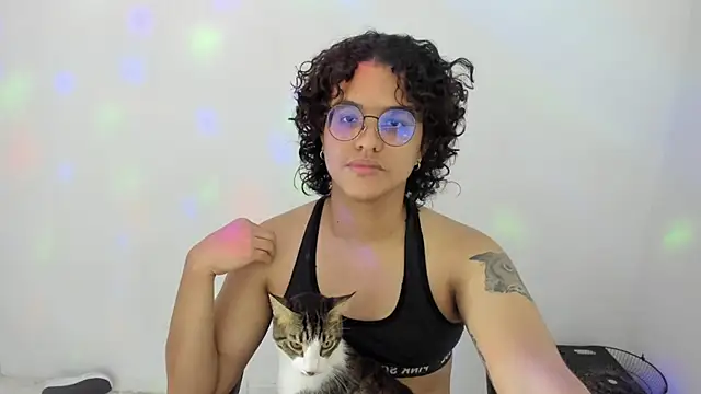 Snapshot of Diane_blossom chatting on 24, 10, 2025 Diane blossom online show from 24, 10, 2025