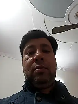 innocentboy1987 online show from 18, 2, 2025