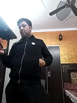 innocentboy1987 online show from 3, 3, 2025