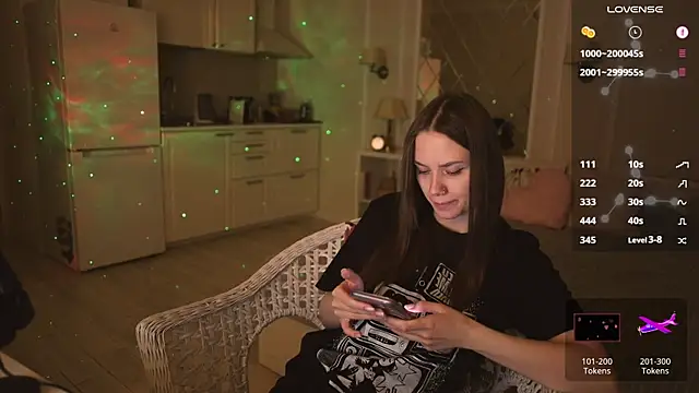 Snapshot of alexa_feels_ chatting on 19, 2, 2025 alexa feels  online show from 19, 2, 2025