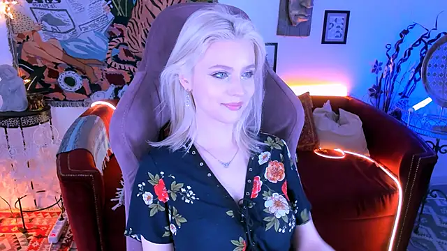 Snapshot of LeonaStane chatting on 20, 3, 2025 LeonaStane online show from 20, 3, 2025