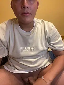 Snapshot of kjccuboy2000 chatting on 8, 2, 2025 kjccuboy2000 online show from 8, 2, 2025