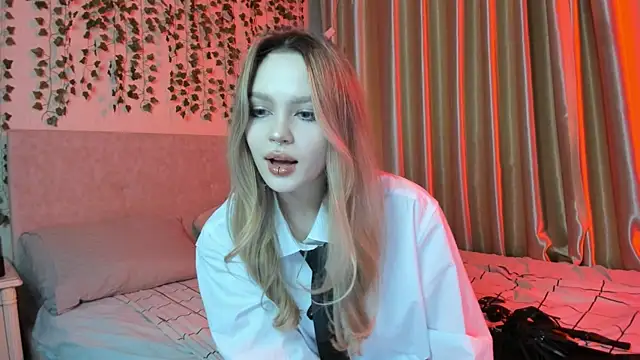 MiaRanki online show from 12, 3, 2025