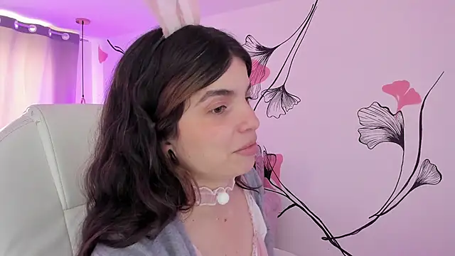 Isabela Fiorelli online show from 19, 4, 2026